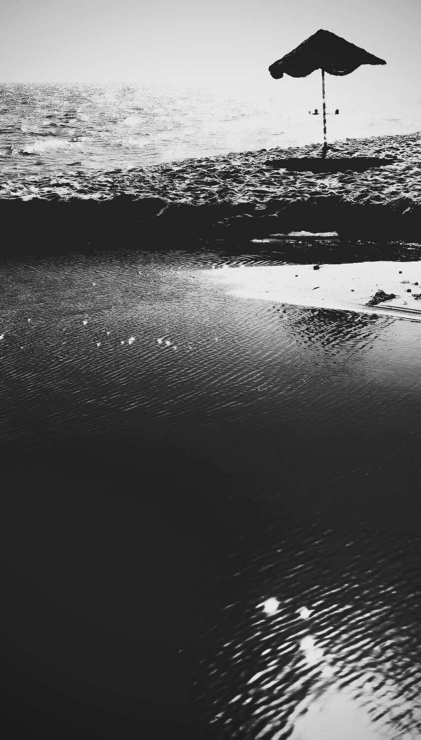 ON DISTANT SHORES / НА ДАЛЬНИХ БЕРЕГАХ
