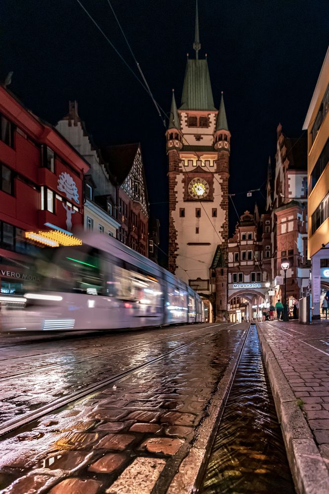 Photograph by OSCAR SAAVEDRA ROMERO