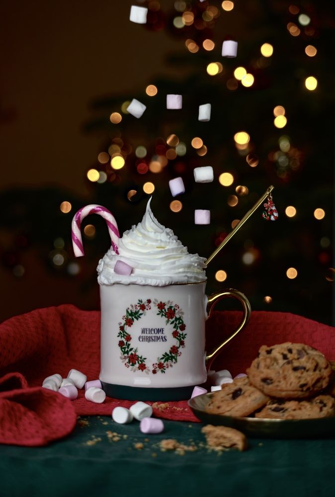 Winter magic in a cup