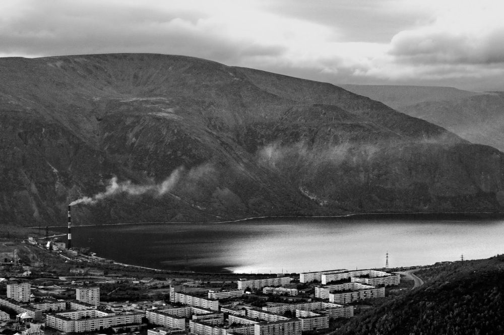 У подножия Хибин. Кировск.