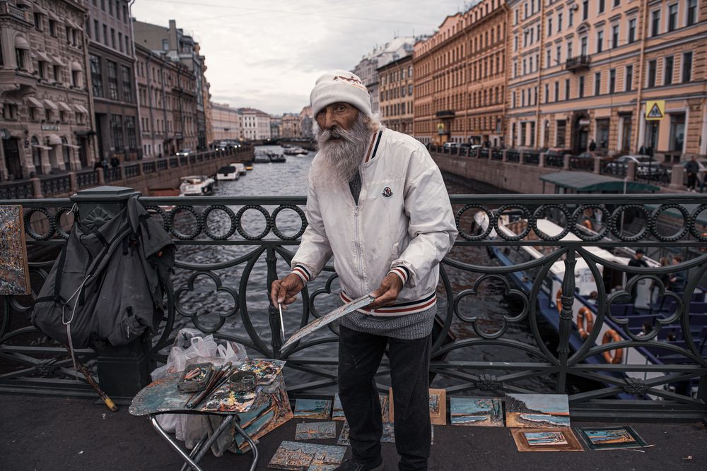 Художник на мосту