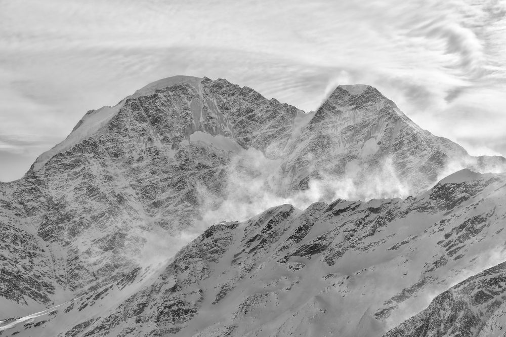 Фотография автора Олег Кожухов