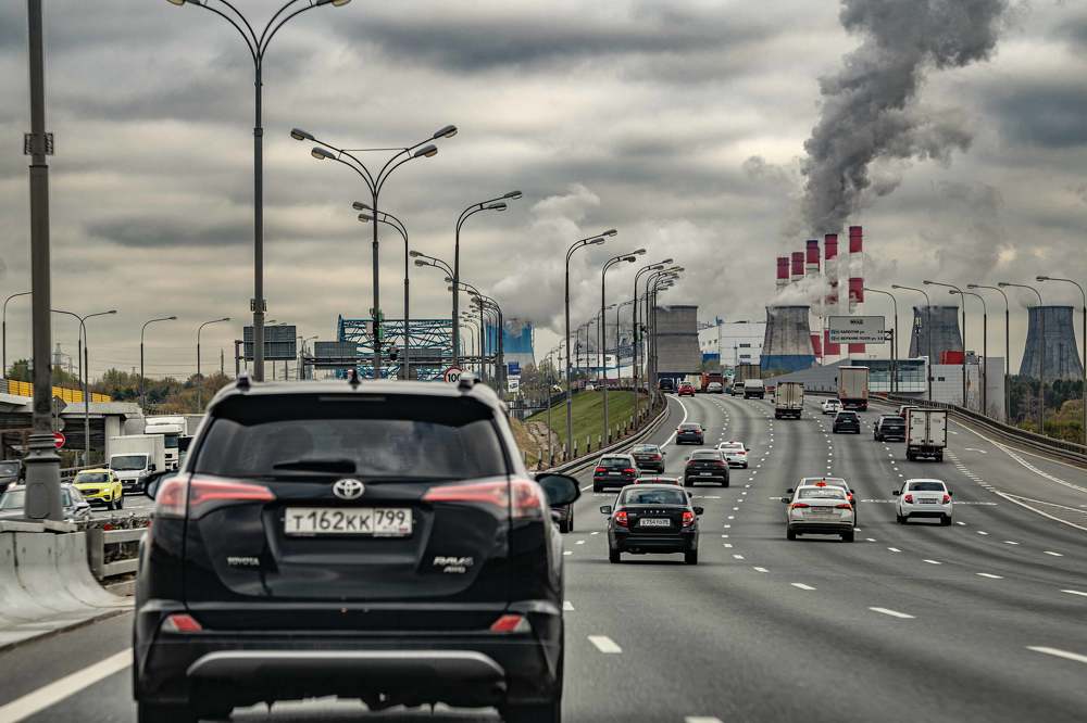 Проезжая мимо