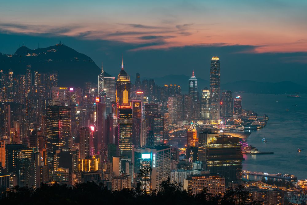 Вечерний вид на Гонконг