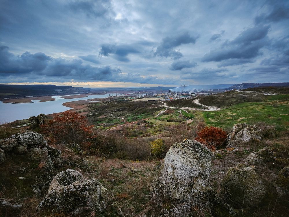 Clouds above the Stones of Kanarata