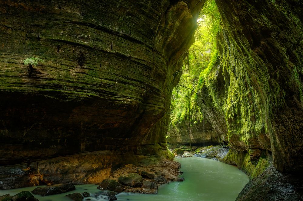 Photograph by Valdir Hobus