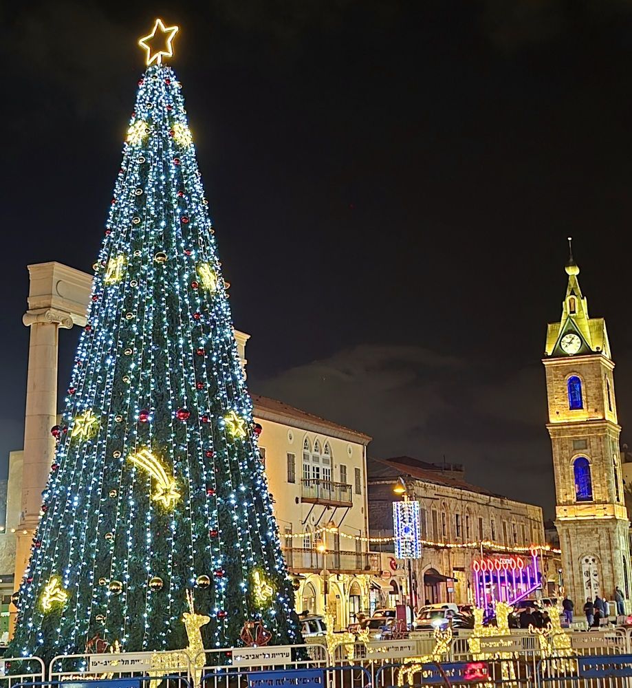 Photograph by Yulia Rotbach