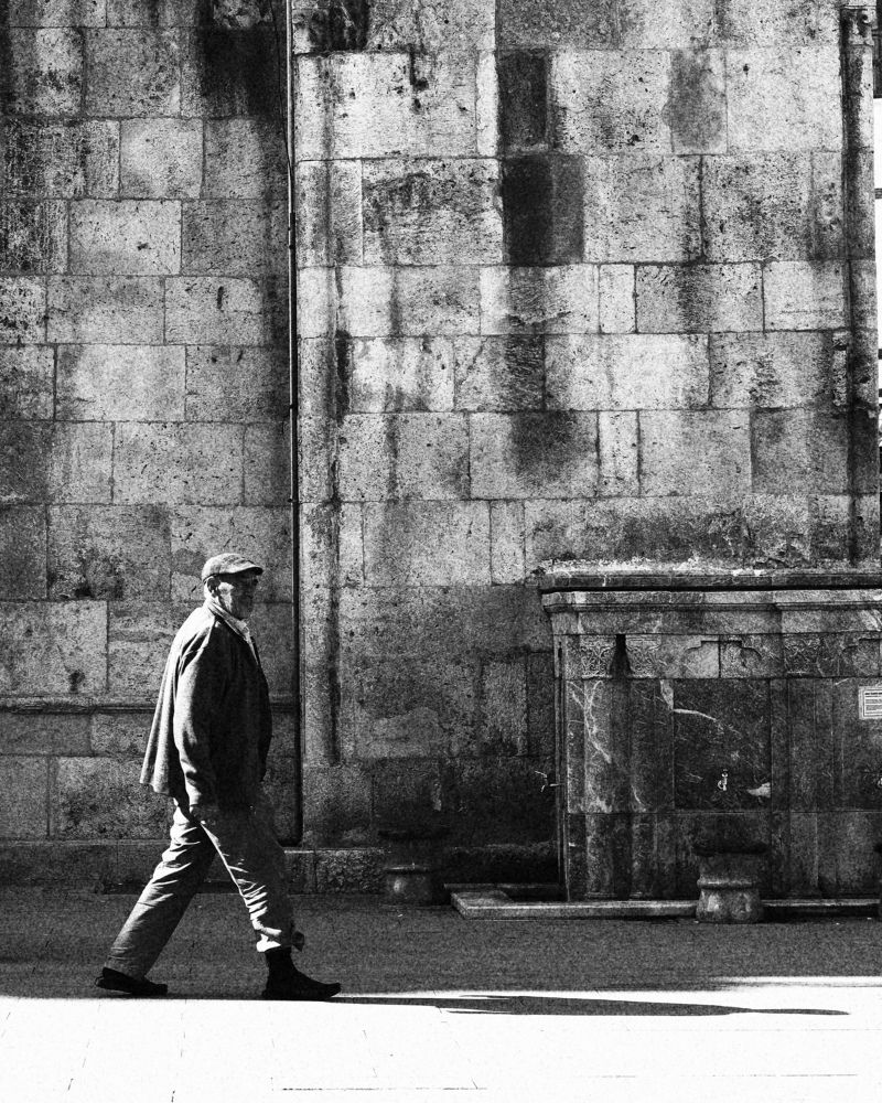 Photograph by Veysel Kula