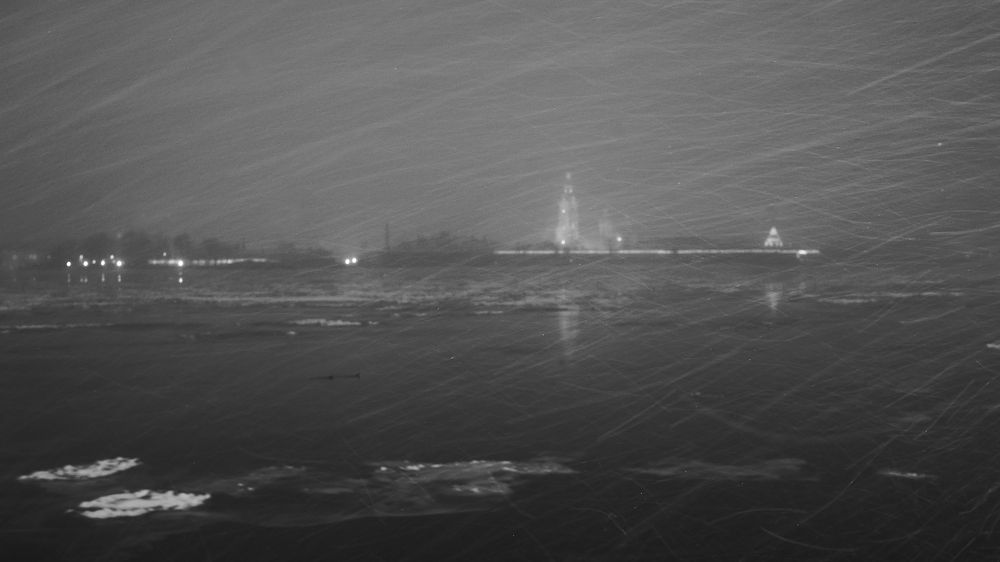 Зима…, Нева…