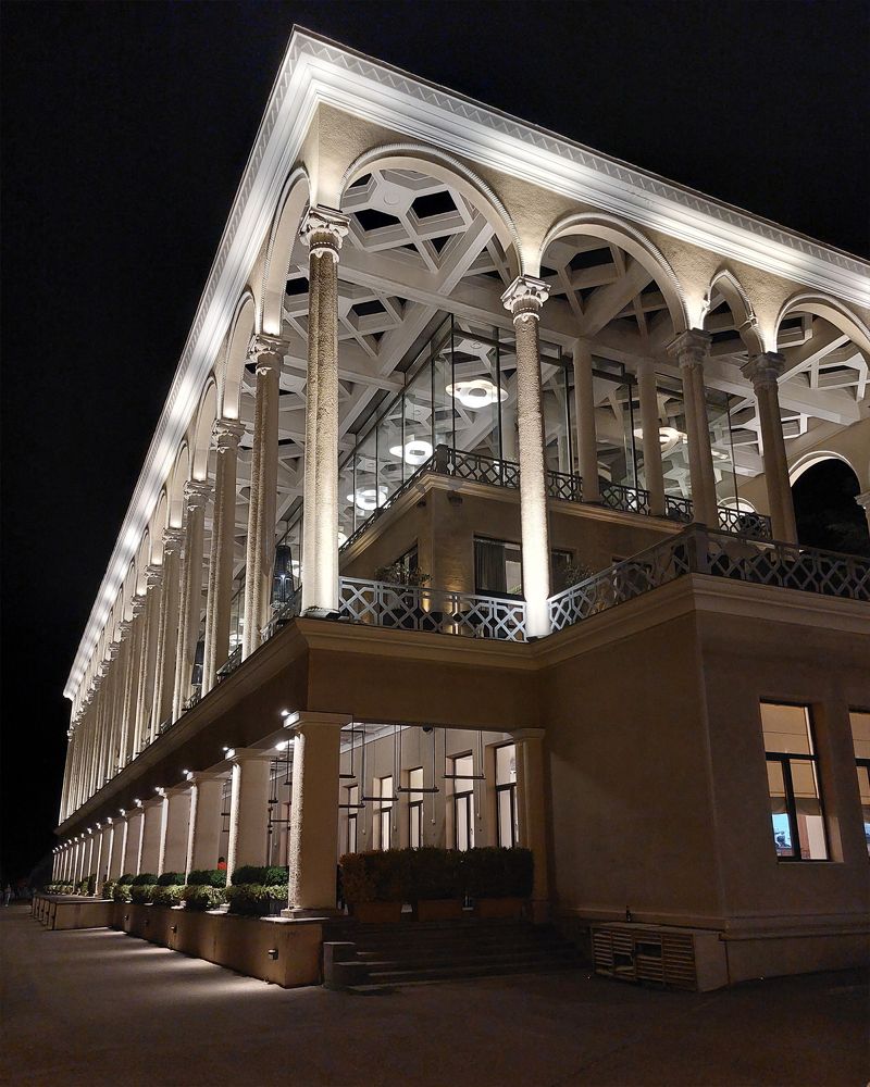 Photograph by Mikhail Levin