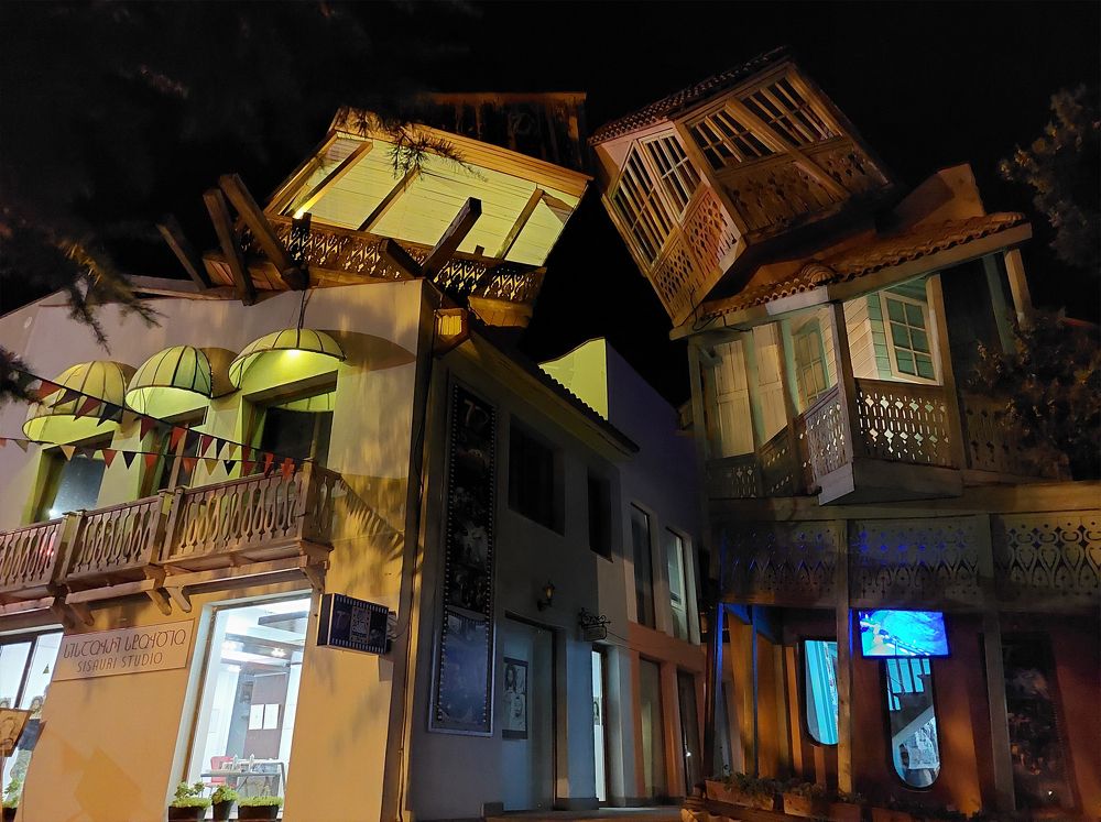 Photograph by Mikhail Levin