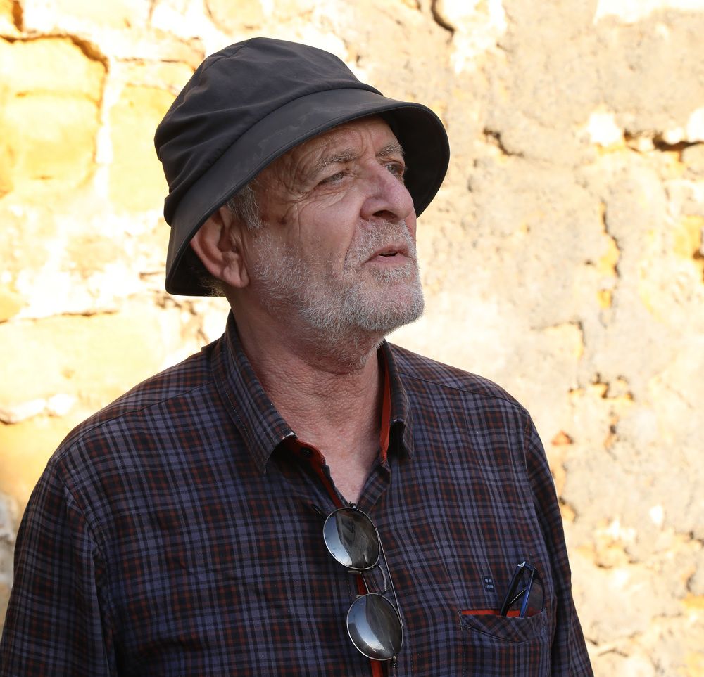 Photograph by Niyazi Nizam