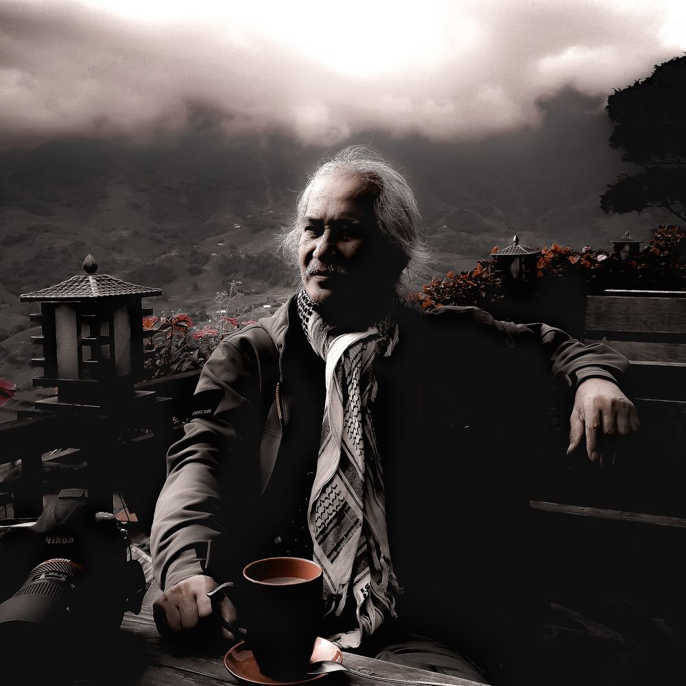 Photograph by PHƯƠNG NGUYỄN THÀNH