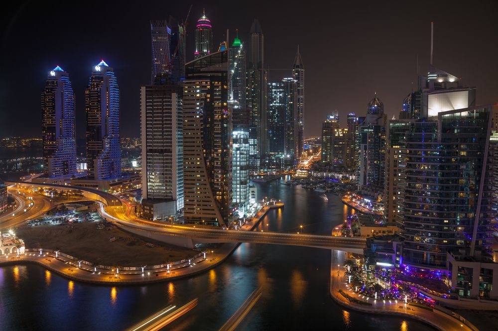 Night view of Dubai Marina