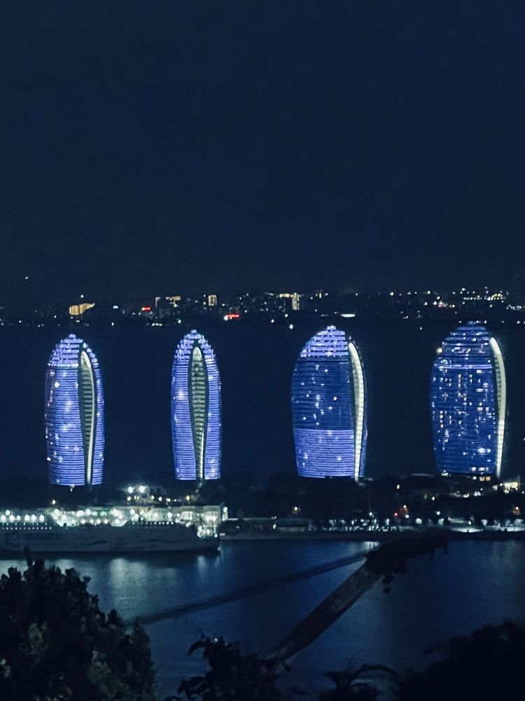 Sanya Phoenix Island