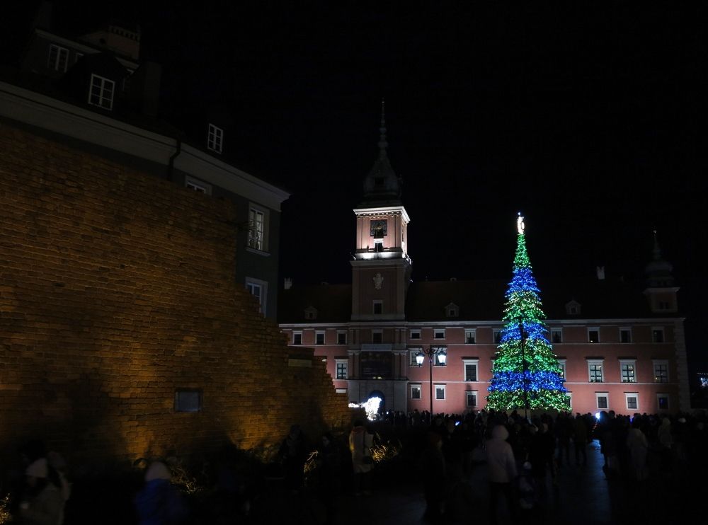 Szczęśliwego Nowego Roku życzy Warszawa