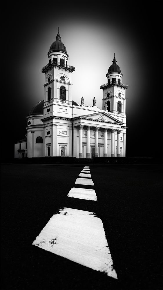 Path to Divinity – Satu Mare Cathedral