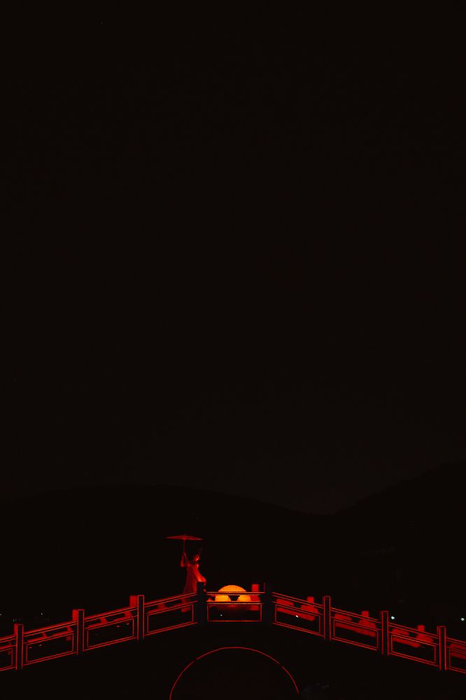 Photograph by Martin S.