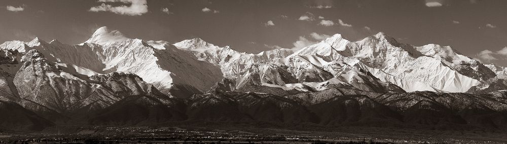 Photograph by Vlad Mayor