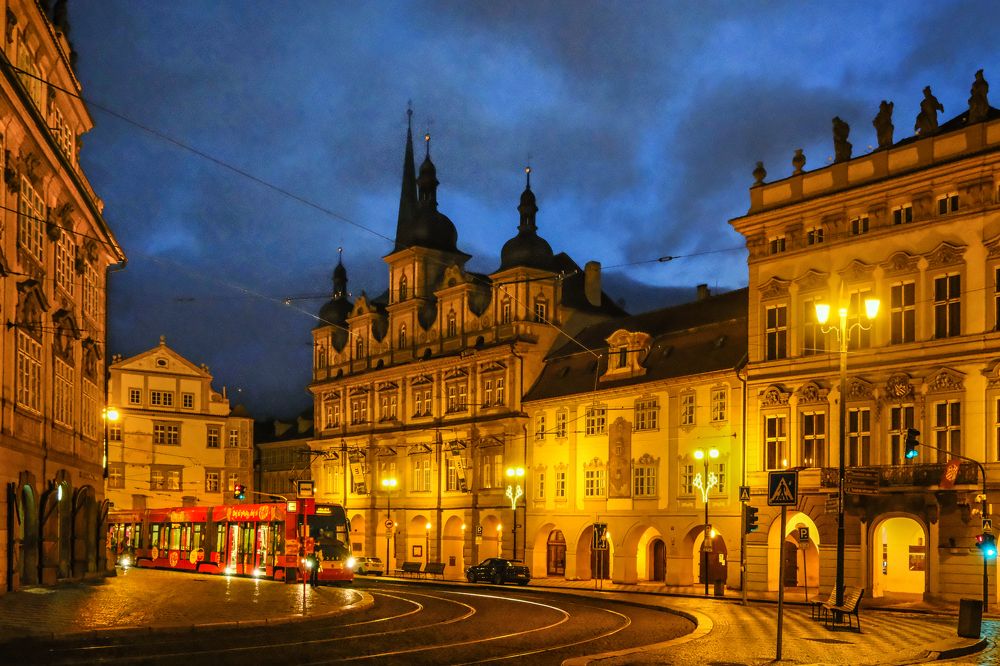 Photograph by Leonid Radashkovsky