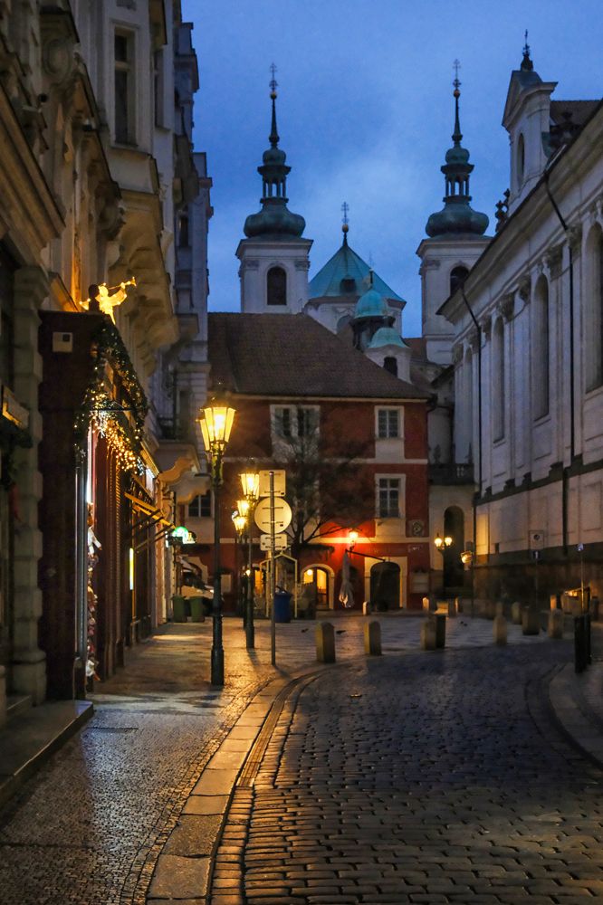 Photograph by Leonid Radashkovsky