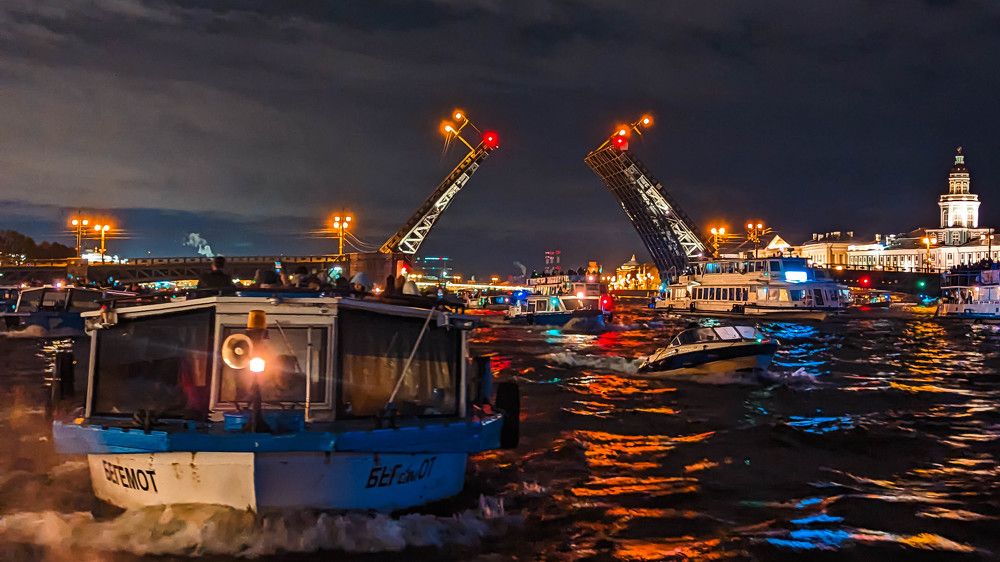 Фотография автора Евгений Петросян
