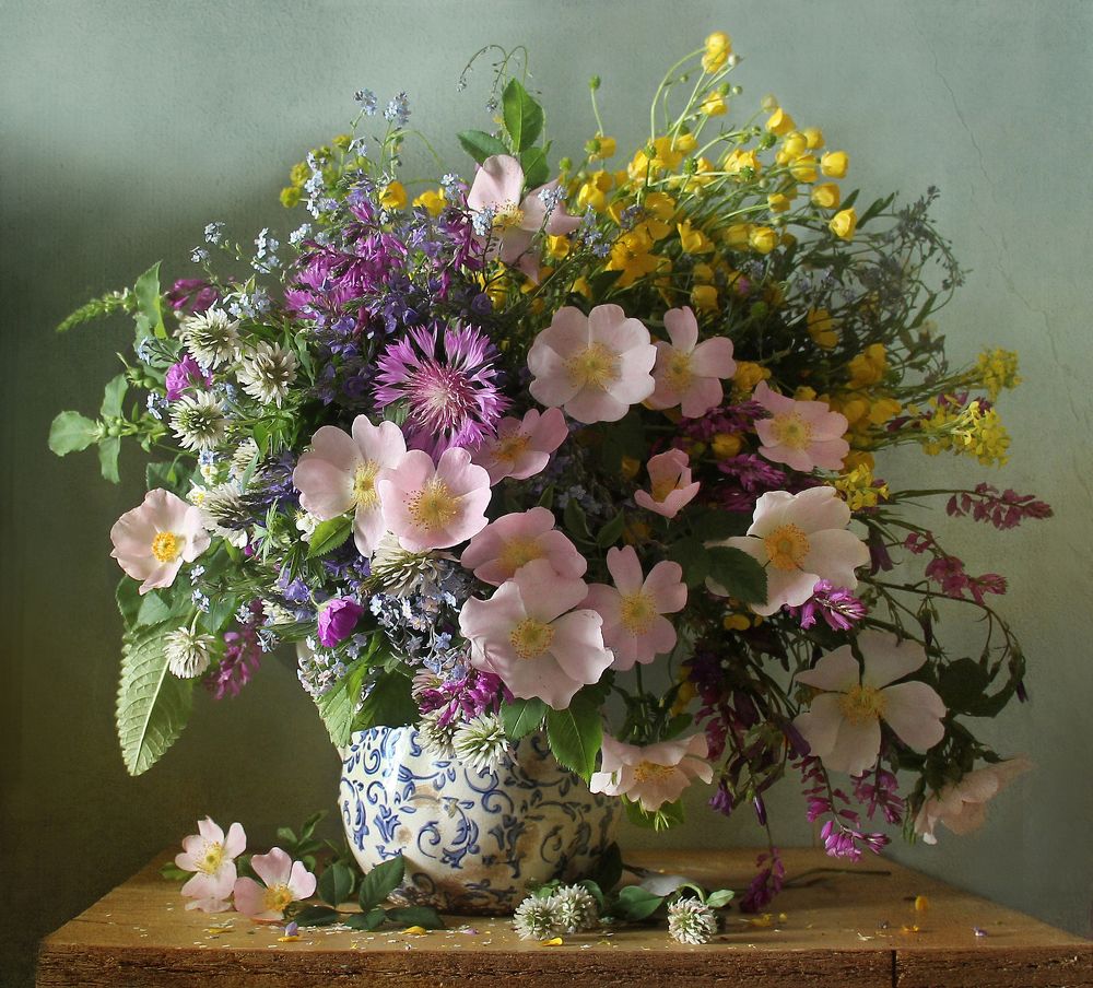 Весенний букет