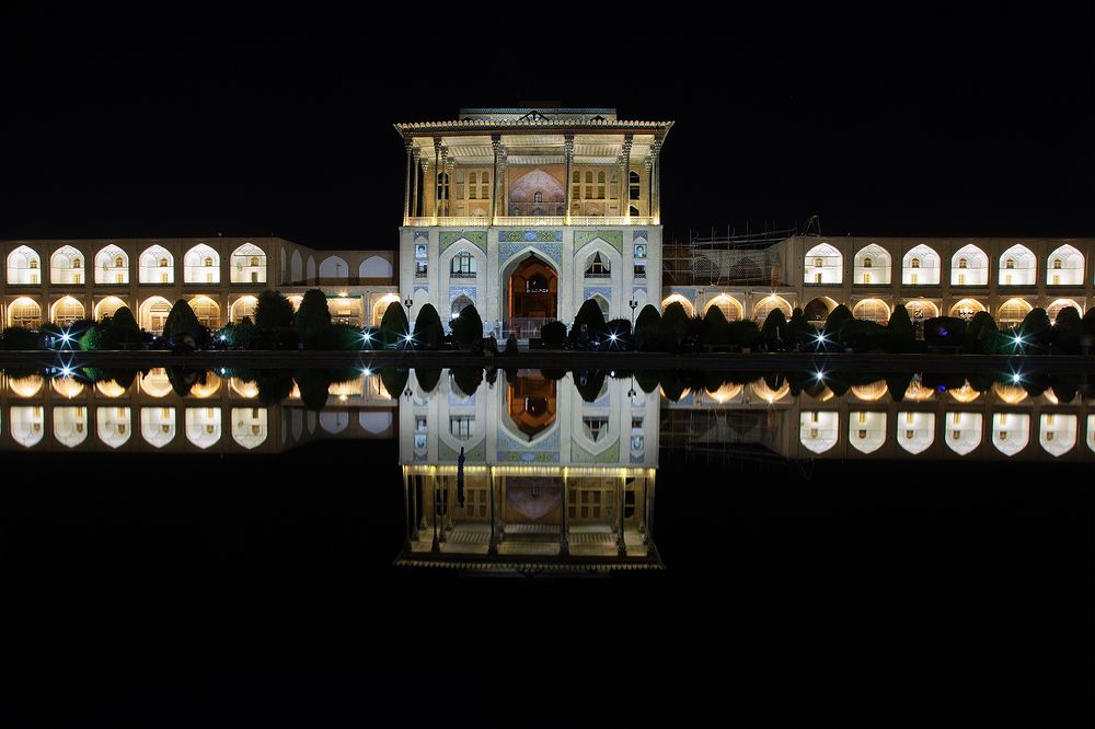 Photograph by Hossain Pourhasan