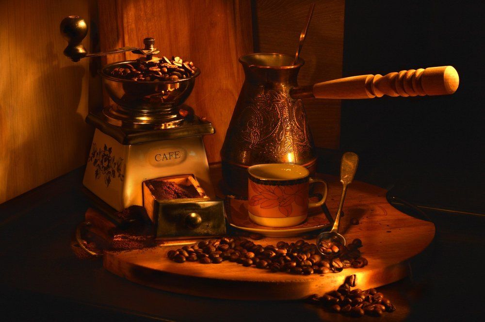 Чёрный кофе, света луч