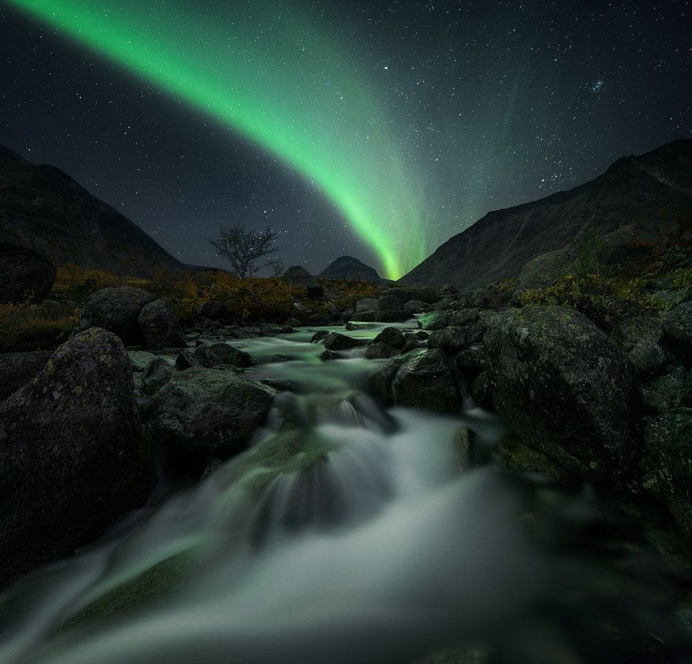 Изумрудные ночи осенних Хибин