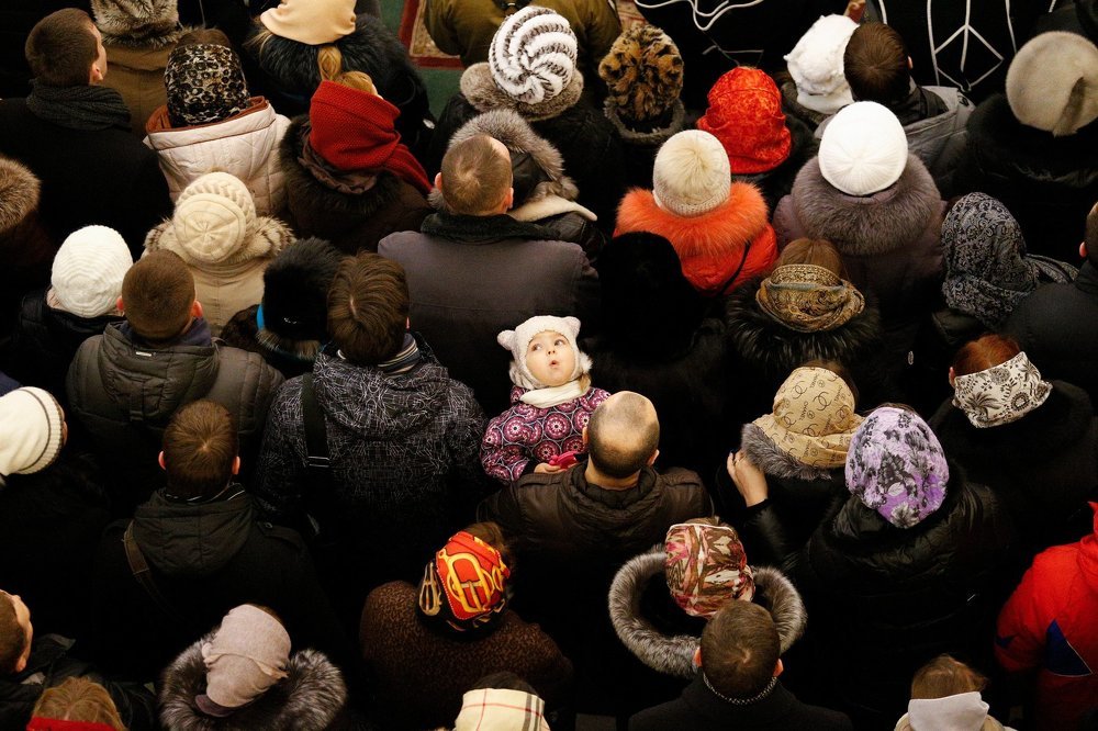 ДЕТИ ВИДЯТ БОГА, А ЛЮДИ СВЯЩЕННИКА