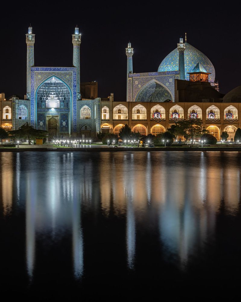 Photograph by Ali Alirezaei