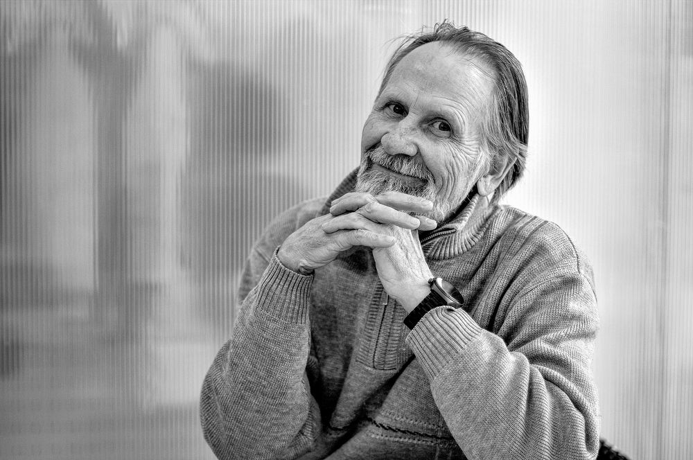 Добрый волшебник. (Good wizard.)