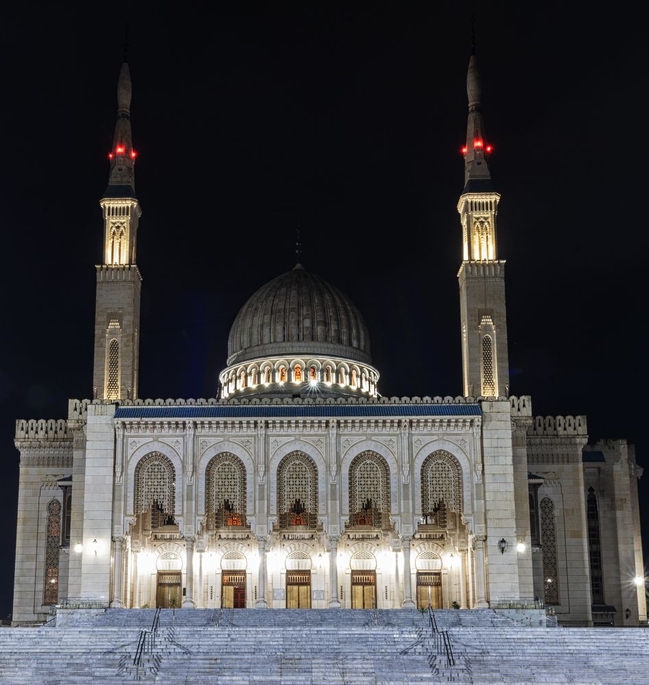 Photograph by Noureddine Belfethi