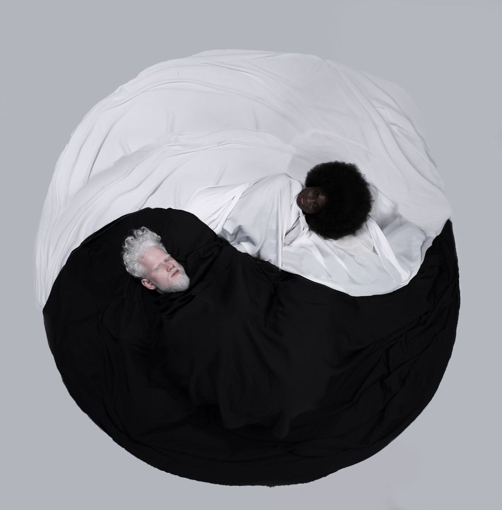 Yin and Yang, the dance of opposites