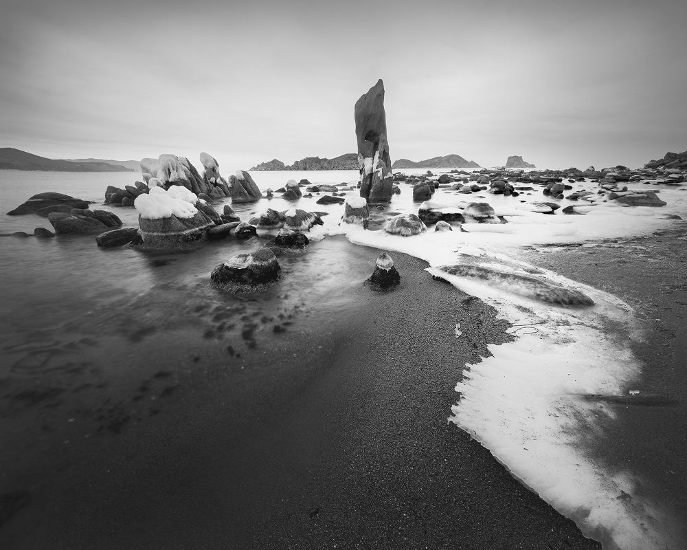 Во льдах…, Приморье в январе