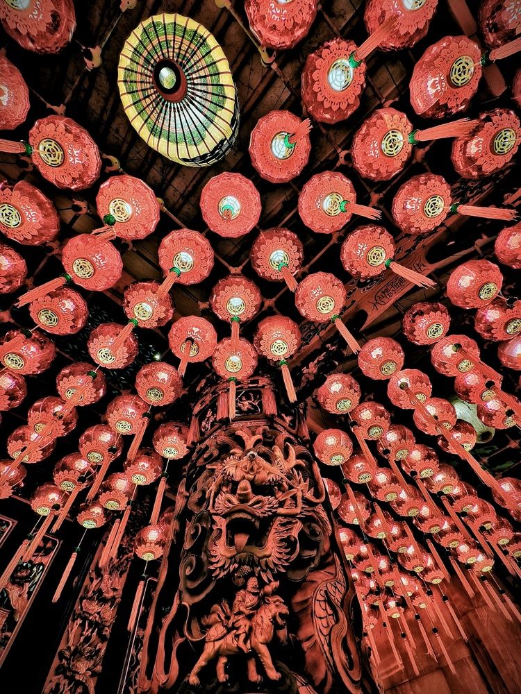 Dragon under red lanterns