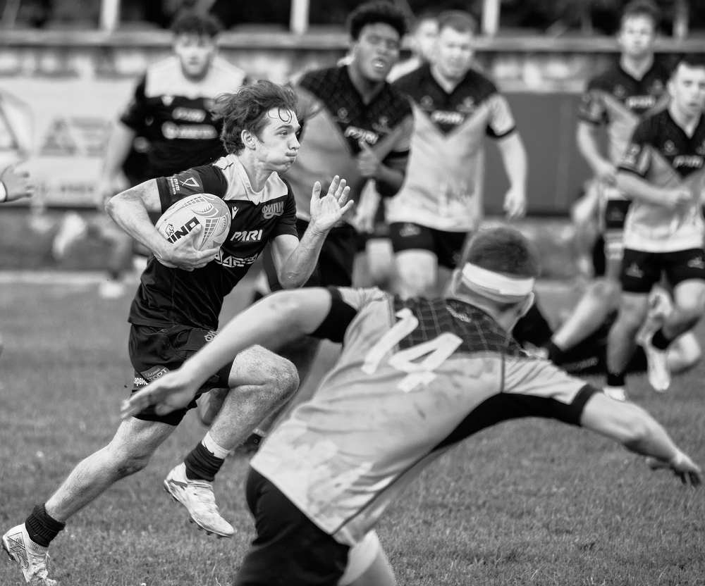 Photograph by Mikhail Khmelevskiy