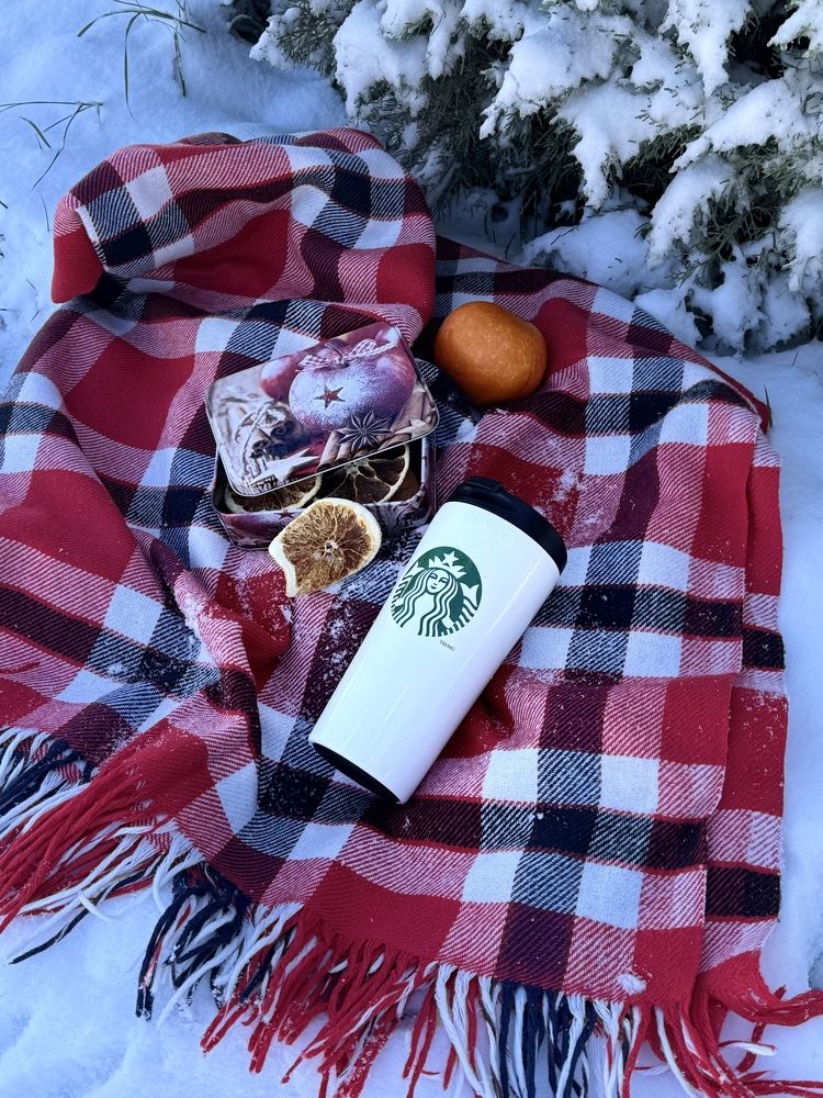 Photograph by Rozaliya Volosevich