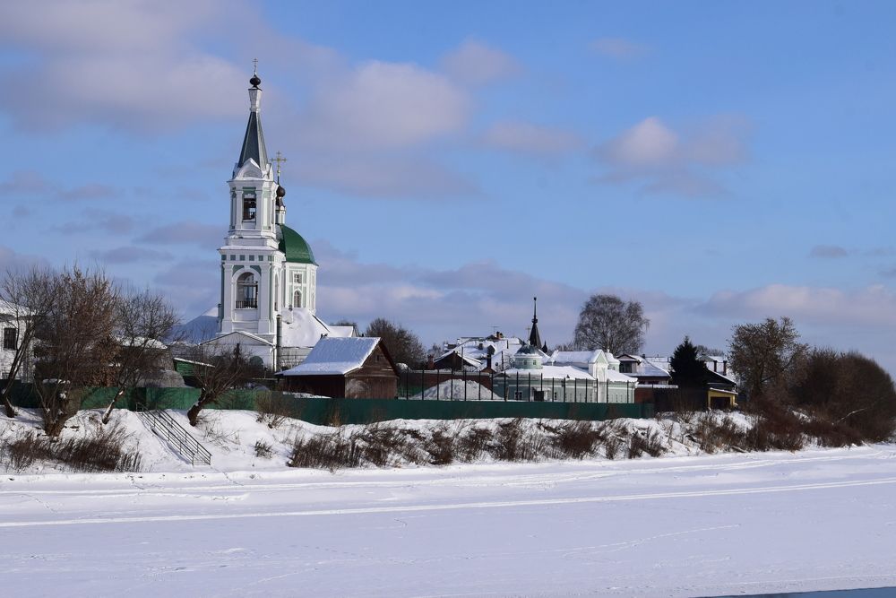 Photograph by Galina Leskova