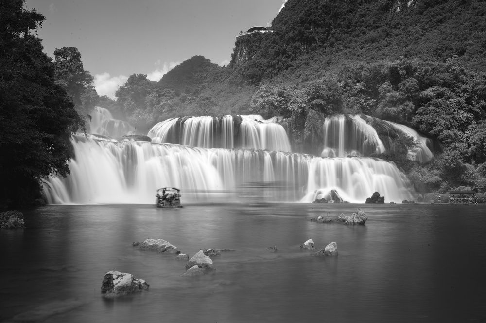 Photograph by CHU HUU LAC