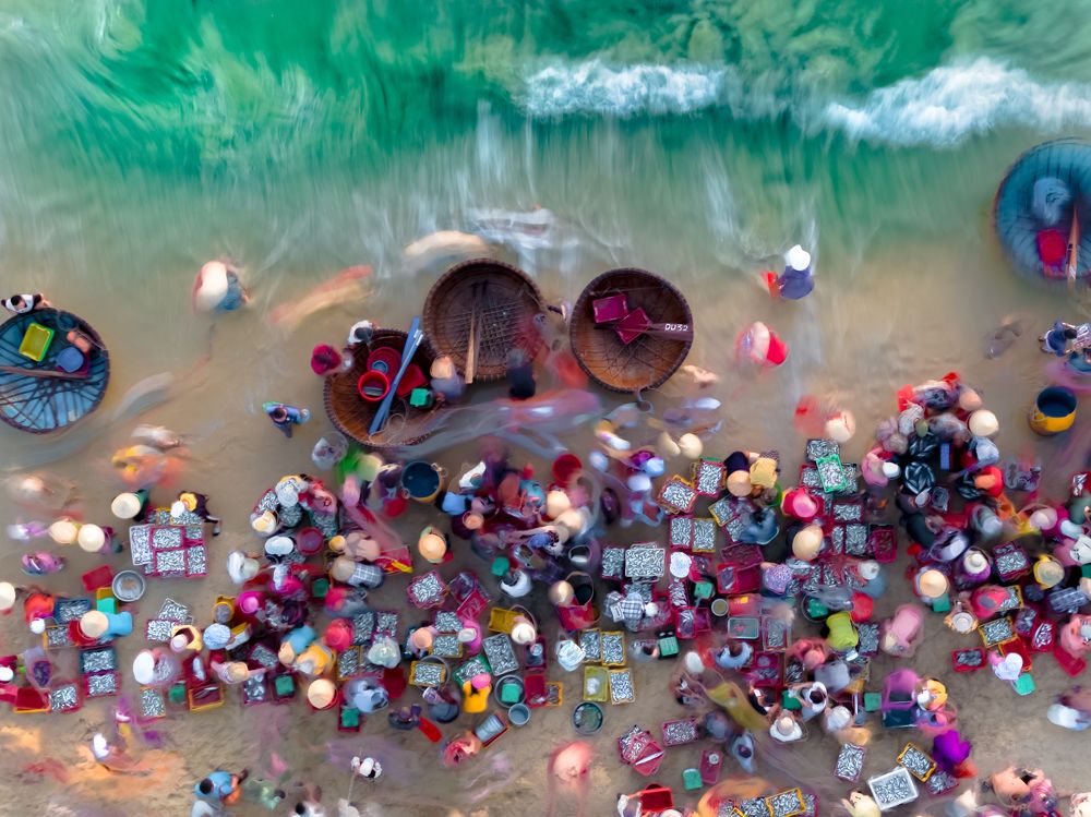 Photograph by Lê Huy Anh