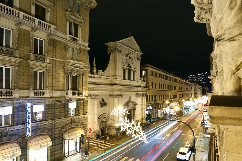 Ночная Генуя