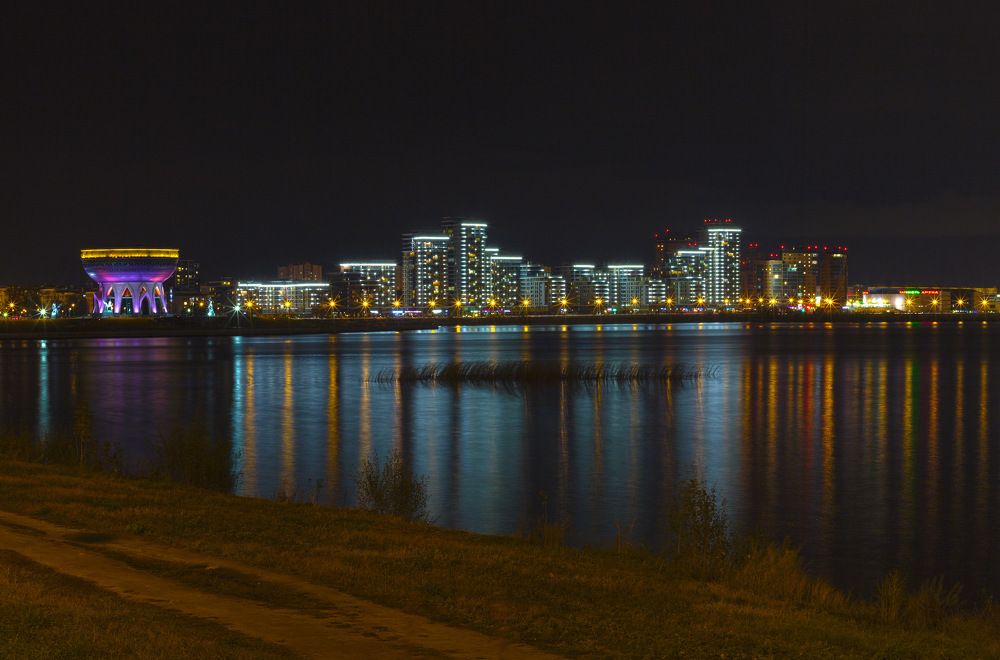 Photograph by Anton Hantov