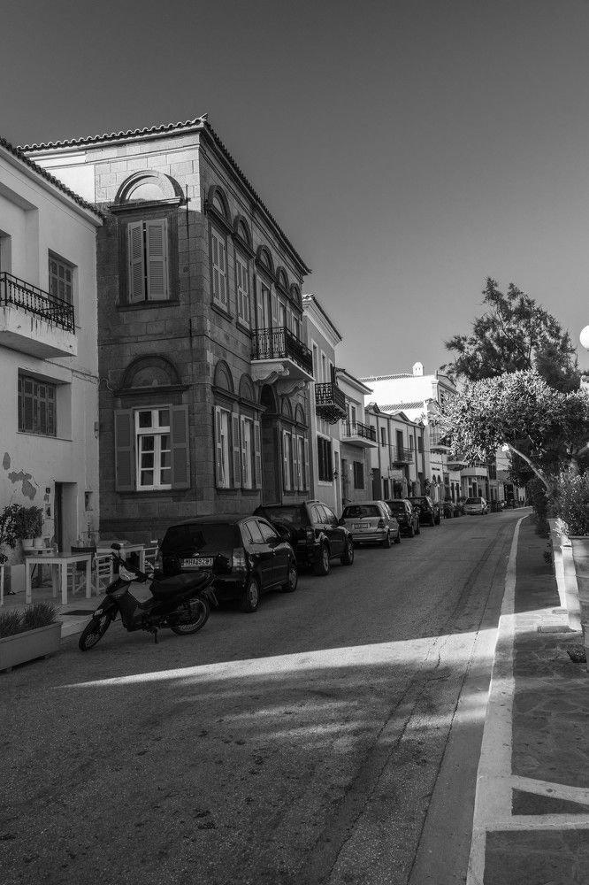 Фотография автора DIMITRIS MPAZIOTOPOULOS