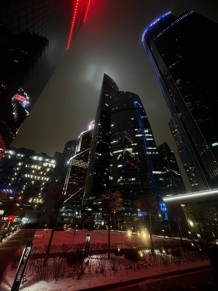 Фотография автора Komarov Svyatoslav