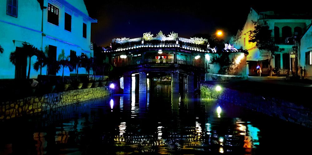 Photograph by PHƯƠNG NGUYỄN THÀNH