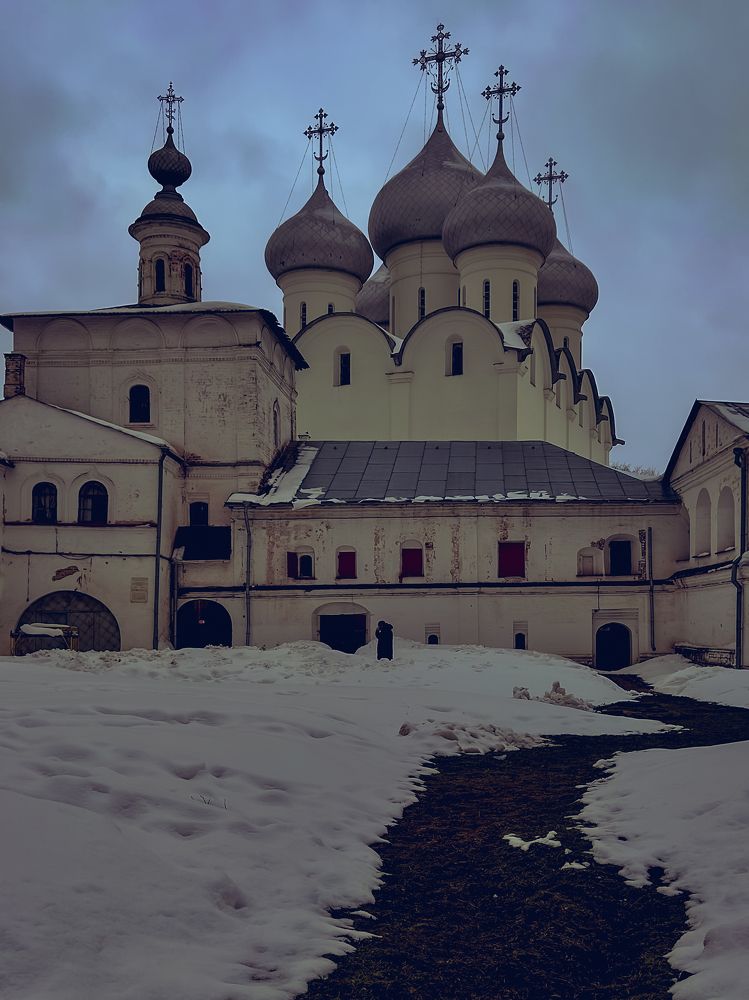 Photograph by Yulia Kotova