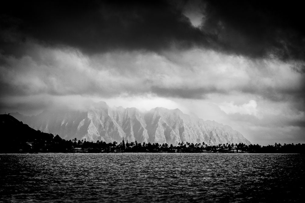 Koʻolau Mountain Range