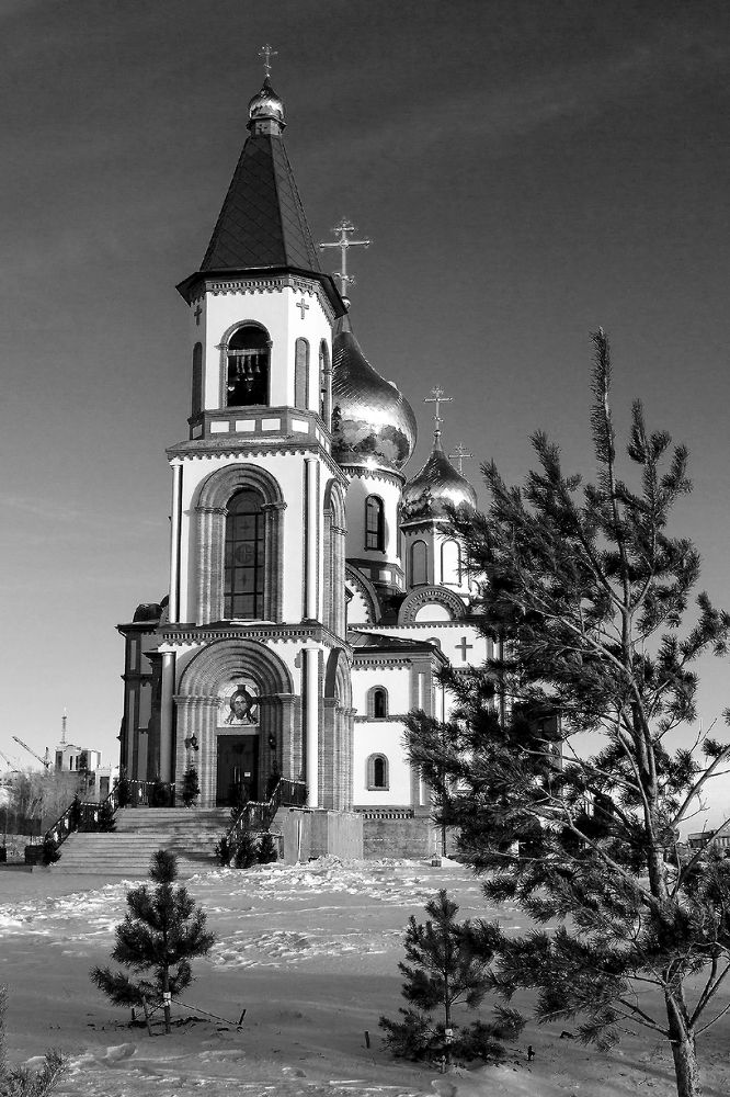 Храм Новомучеников и Исповедников Российских